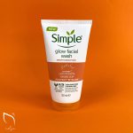 ژل شستشو ویتامین c سیمپل مدل glow facial